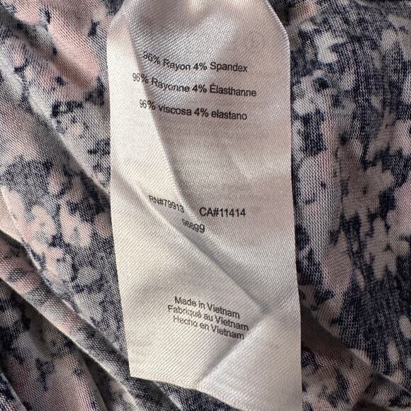 Motherhood Maternity 3X-Large Nursing Top Floral Long Sleeve Stretch Ruched Side - Picture 8 of 9